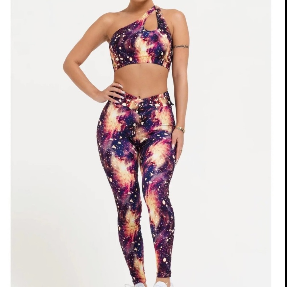 🔮 LiCi Fit Retrograde One Shoulder Bra 🔮 - Picture 3 of 4
